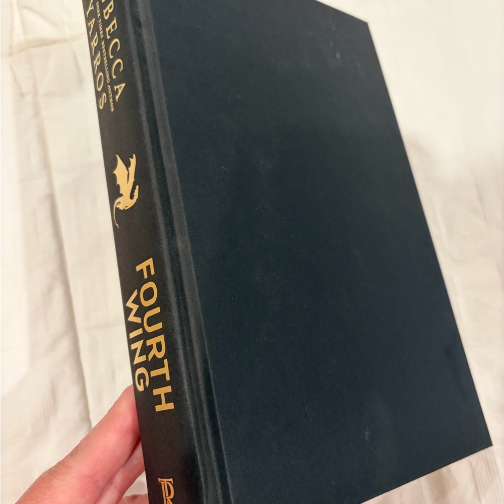 Fourth Wing Hardcover Book by Rebecca Yarros